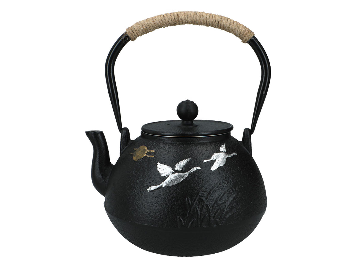 Cast-iron teapot with an enameled insert and infuser, 1200ml
