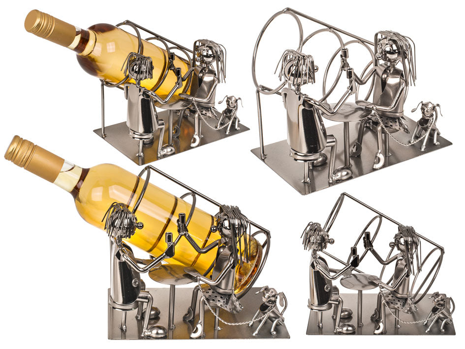 Metal wine holder - couple in love VIII, customizable with engraving
