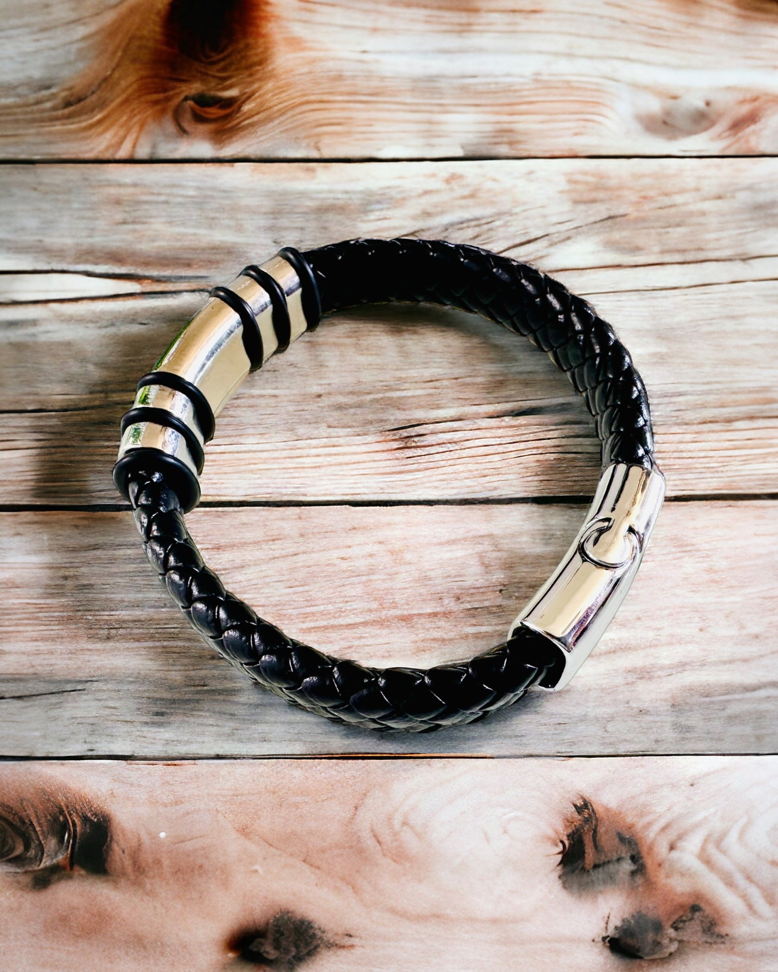 Fashionable Hip Hop Bracelet for Men with Custom Engraving and Magnetic Clasp – Choose Style with Silver or Gold Accents, 22cm PU Leather