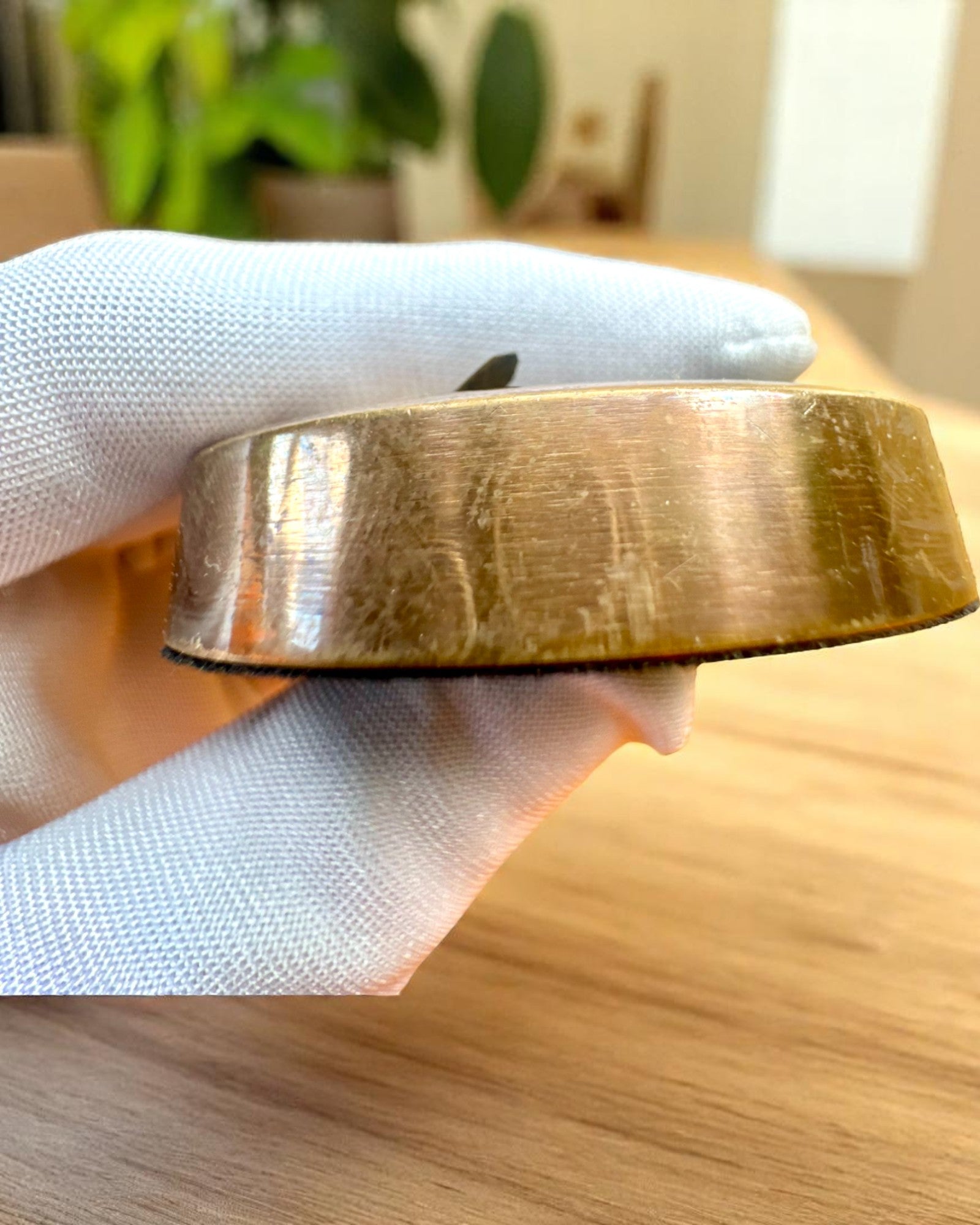 Mini Captain's Calendar "Navigator" – brass decoration with a maritime spirit, engraving option for a gift, 5 cm in diameter