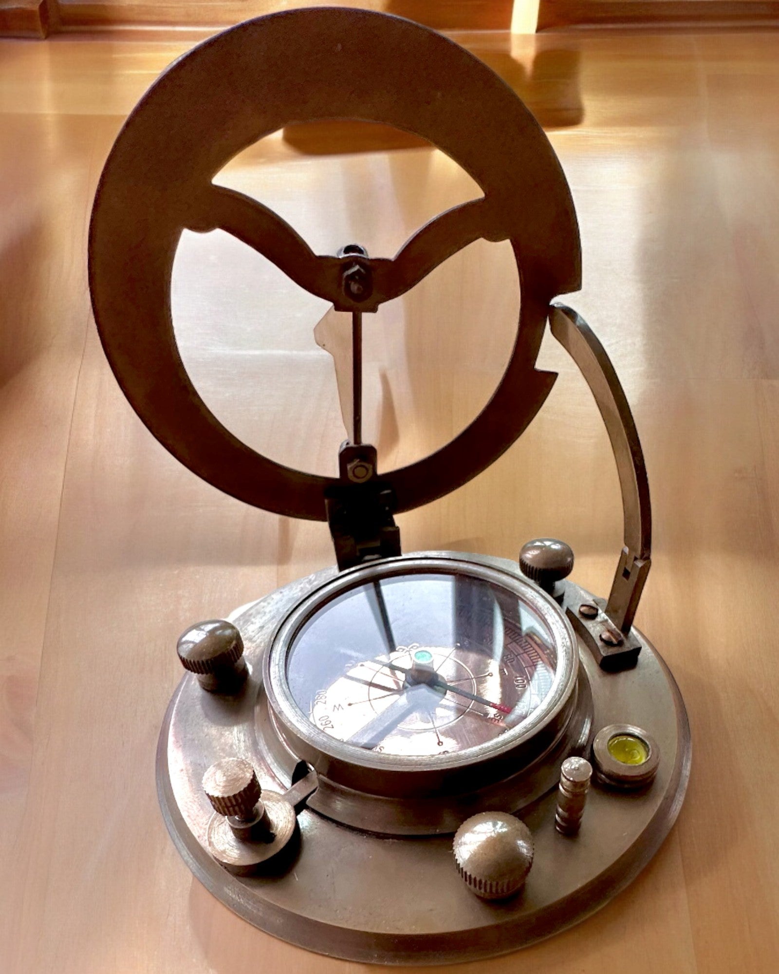 Captain's Compass "Explorer 2" - personalization option with engraving for a gift, 2 color variants to choose from