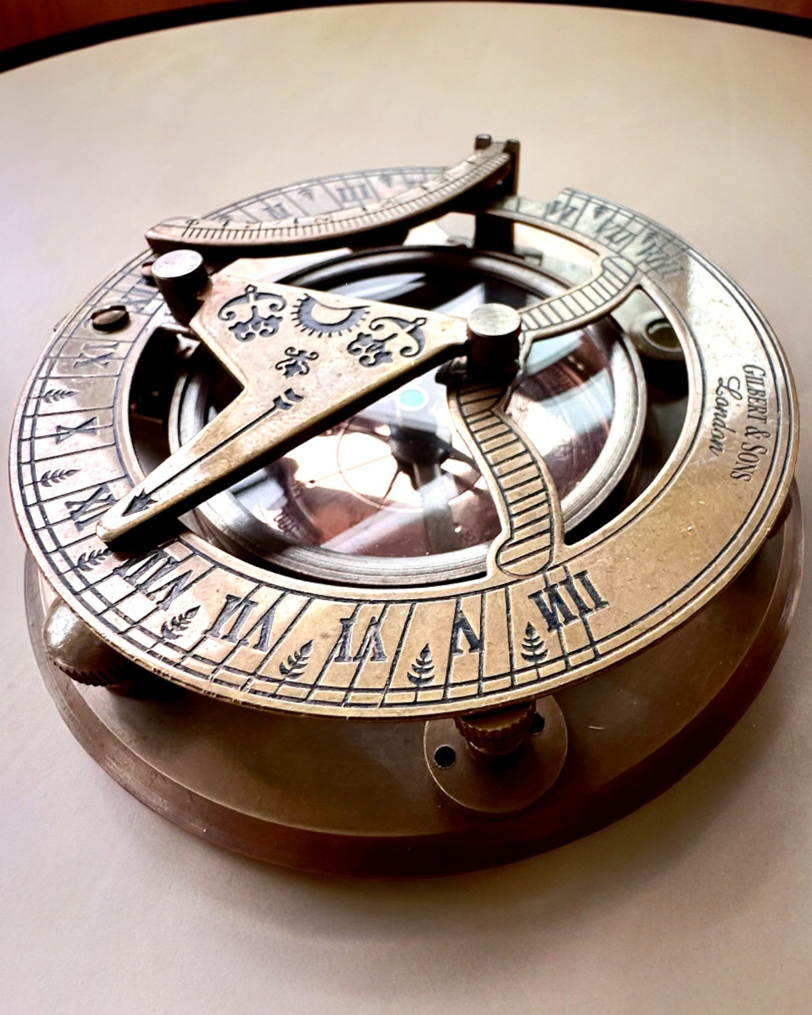 Captain's Compass "Explorer 2" - personalization option with engraving for a gift, 2 color variants to choose from