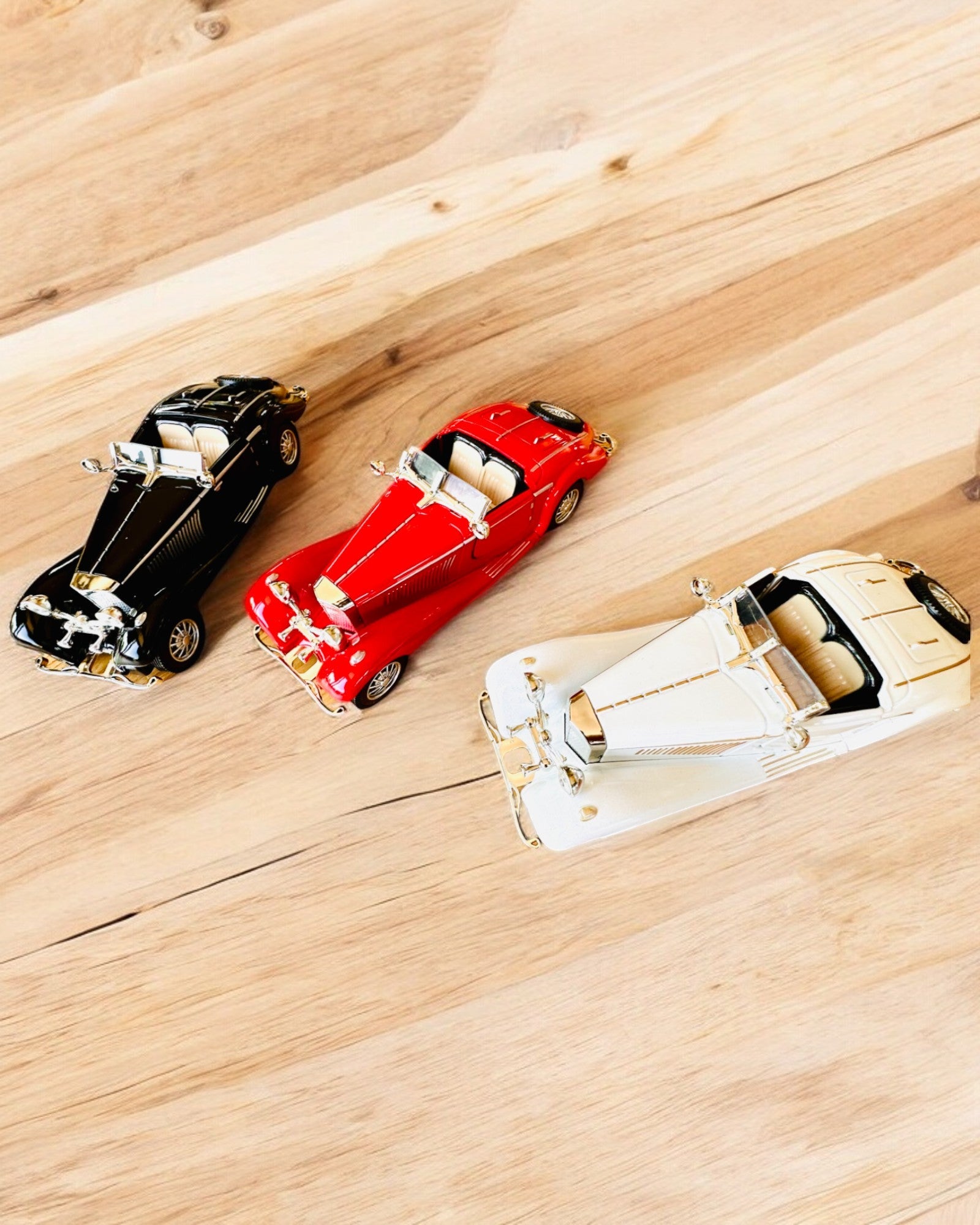Miniature Model of Classic Retro Cars - personalization option with engraving for a gift, 3 variants to choose from