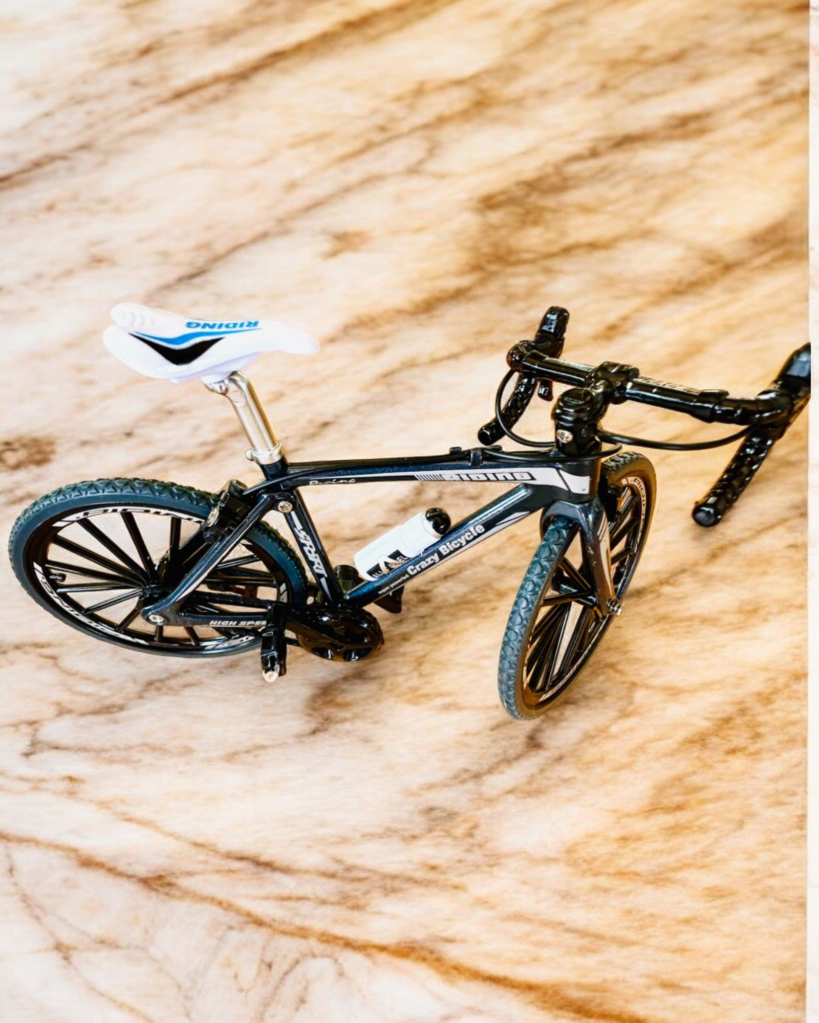 Miniature Metal Model Red Bicycle "SpeedMaster" personalized with engraving as a gift, 2 color variants