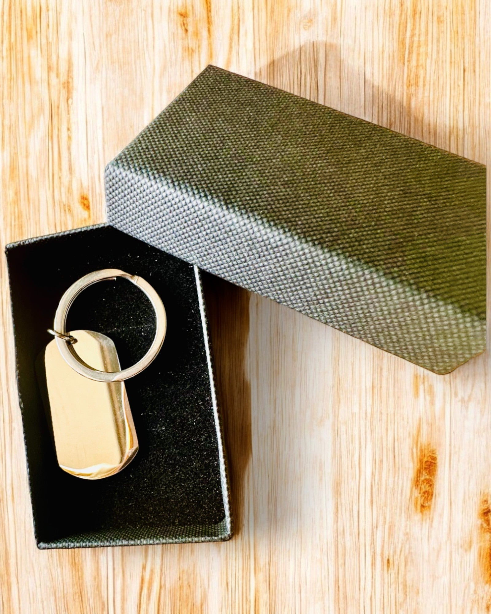 Military ID Tag "Dog Tag" in Stainless Steel – Personalized Engraving