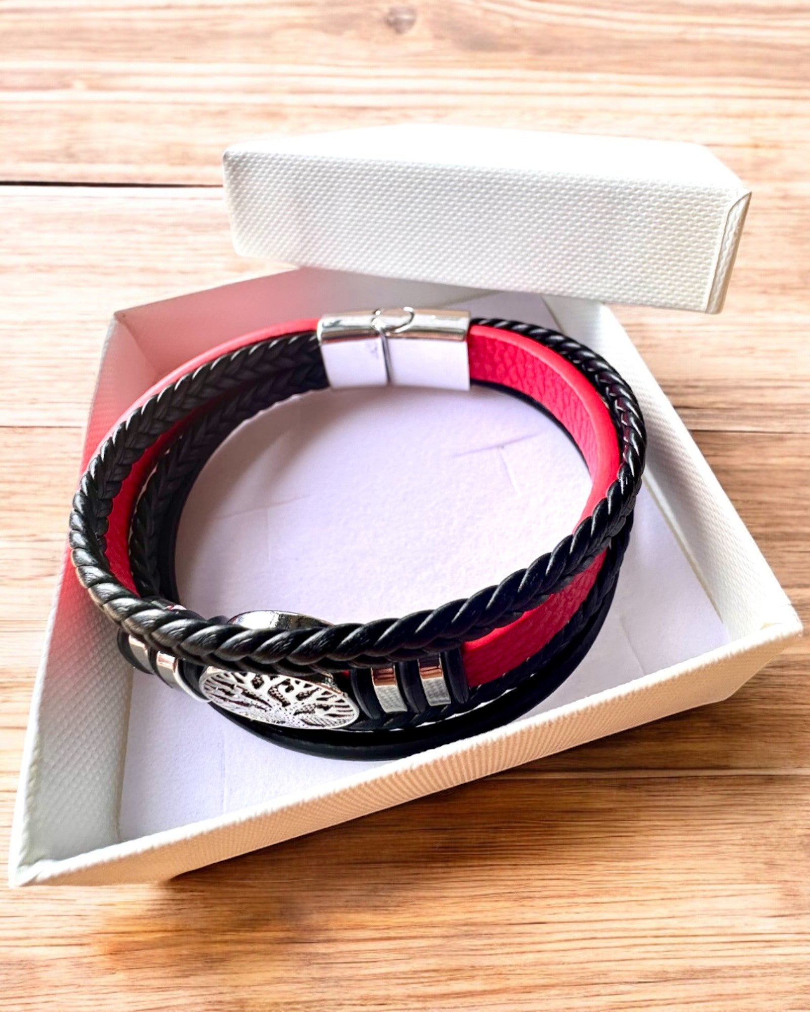 "Tree of Life" Bracelet with Personalization Option for Gift, 3 Color Variants