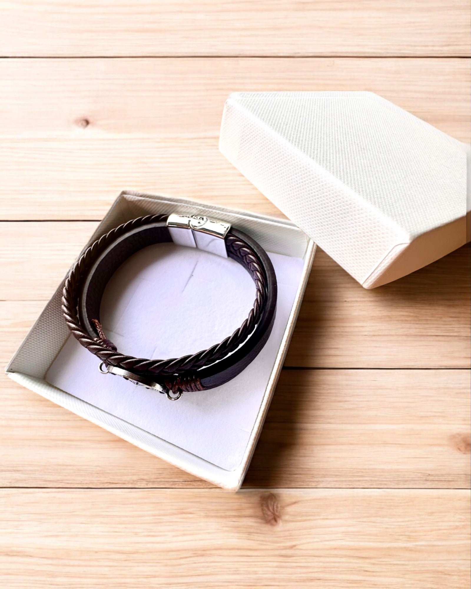 Bracelet "Compass Adventure" - customizable with engraving for a gift, 2 color variants available