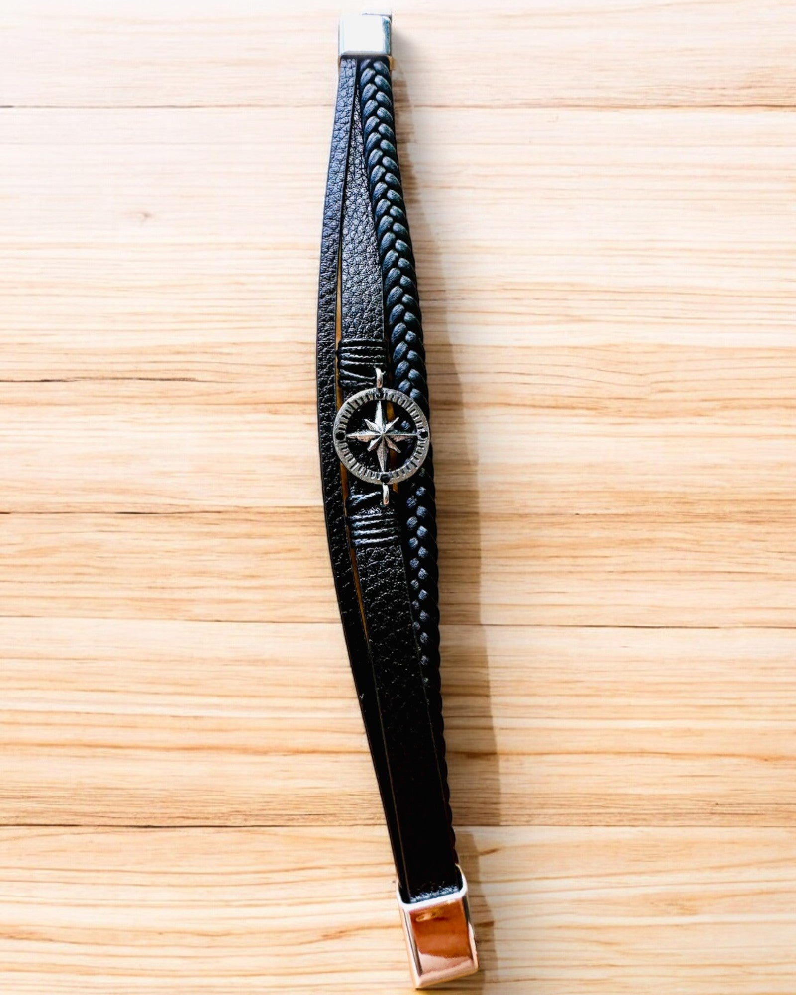 Bracelet "Compass Adventure" - customizable with engraving for a gift, 2 color variants available