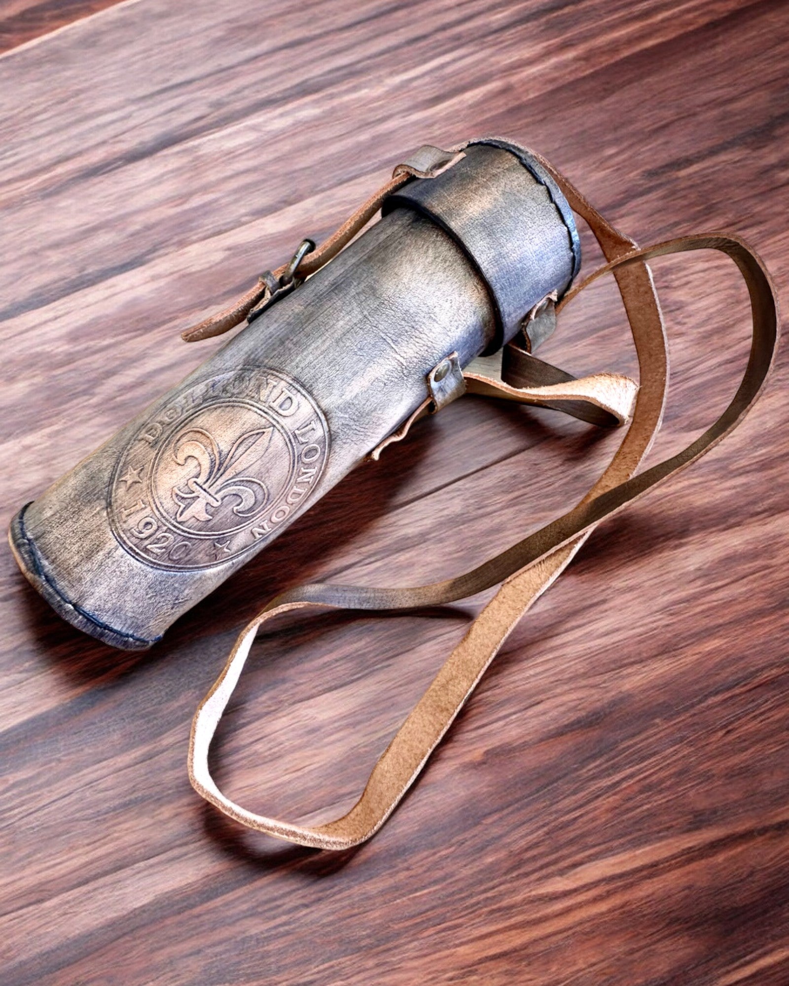 Premium "Voyager" Telescope with Engraved Lens and Genuine Leather Case, customizable engraving option for a gift