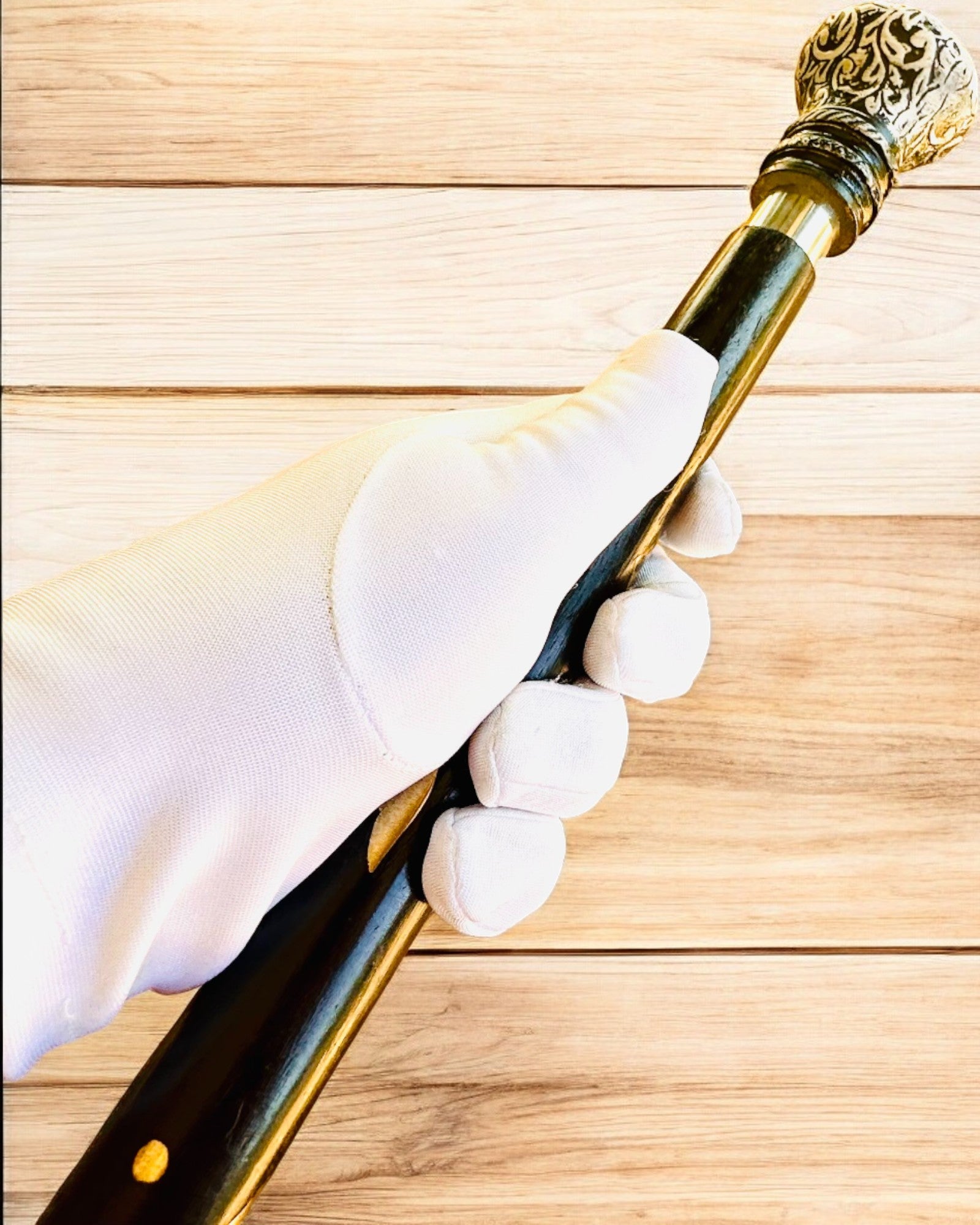 "Majesty Cane" Walking Stick Wooden Handcrafted, engraving option available, 2 variants to choose from