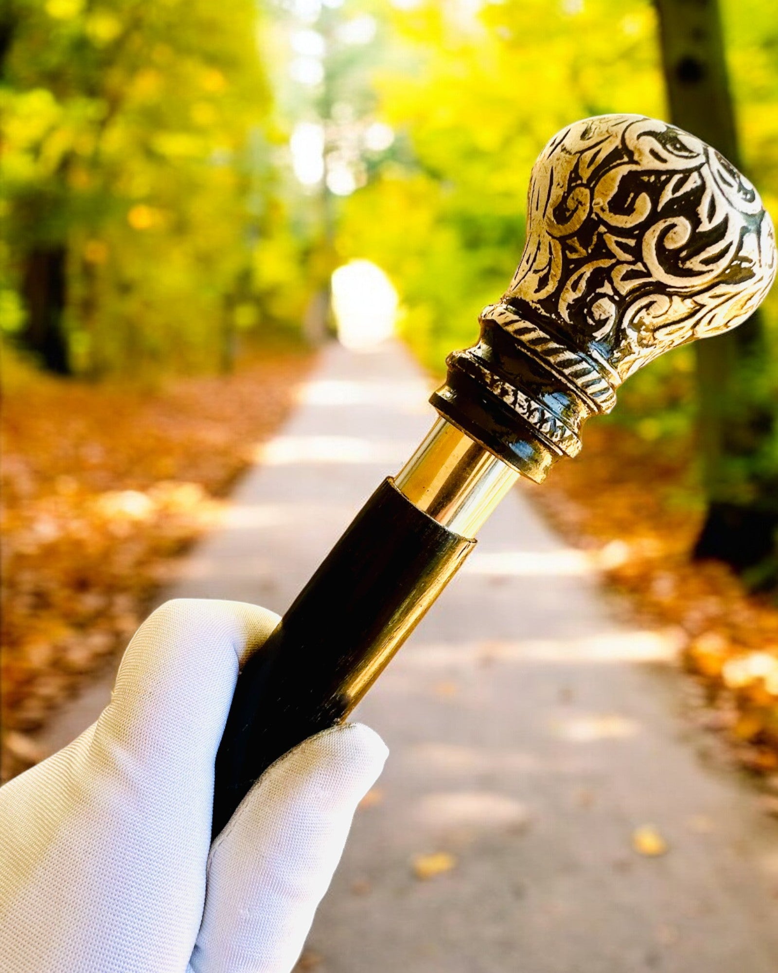 "Majesty Cane" Walking Stick Wooden Handcrafted, engraving option available, 2 variants to choose from