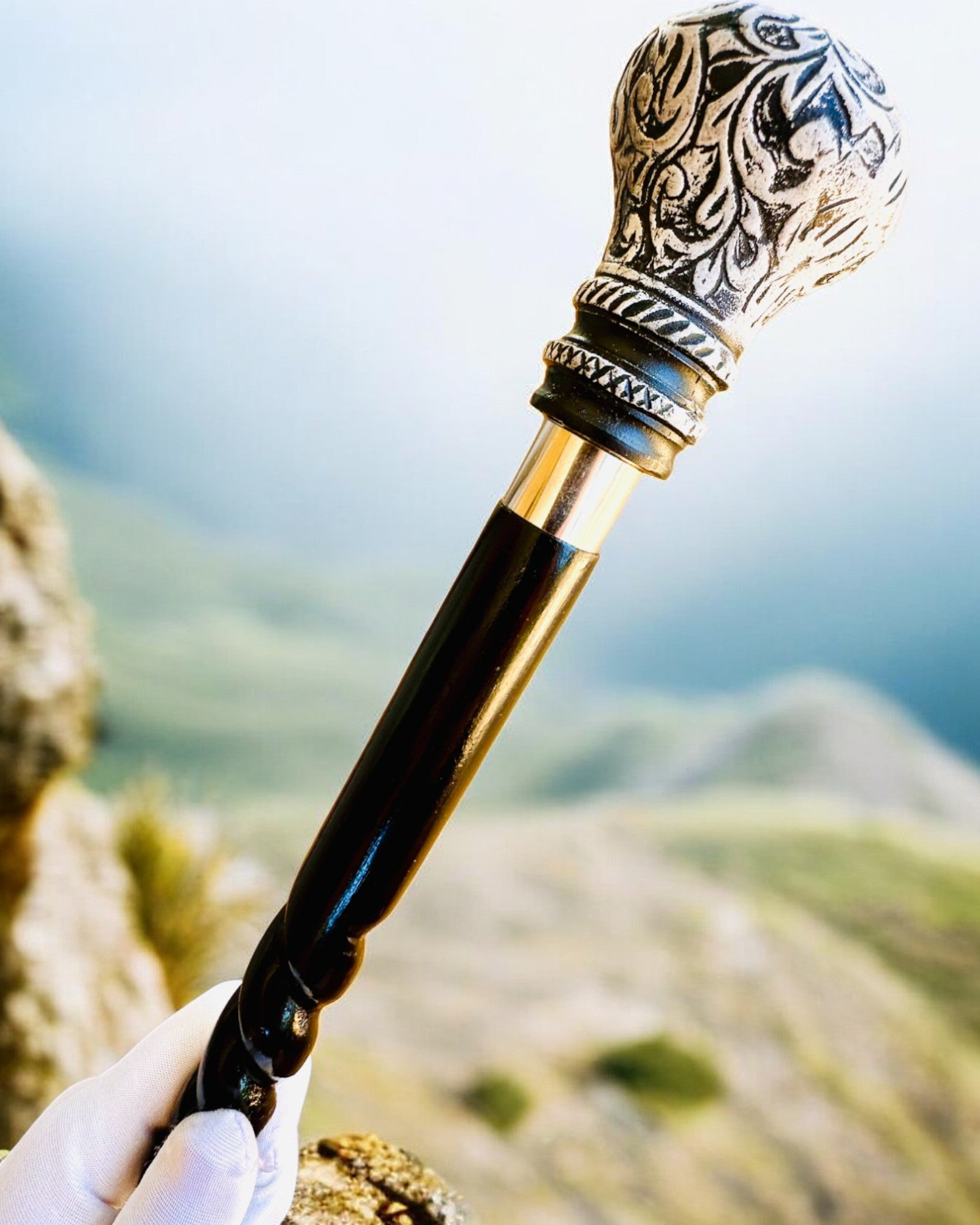 "Majesty Cane" Walking Stick Wooden Handcrafted, engraving option available, 2 variants to choose from