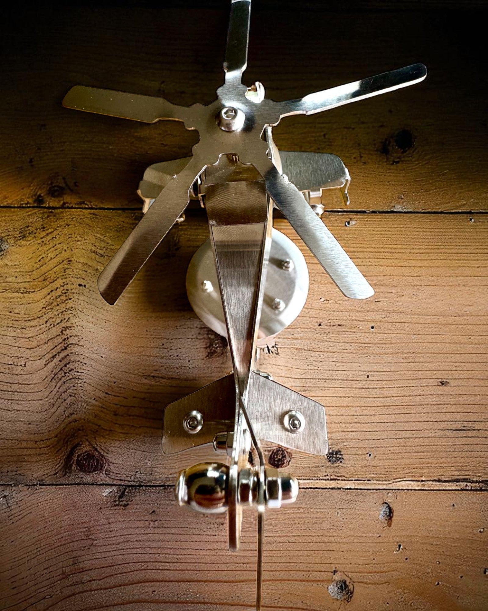 Metal Model Helicopter "SkyRider" – Adjustable Desk Stand with Personalized Engraving for Gift