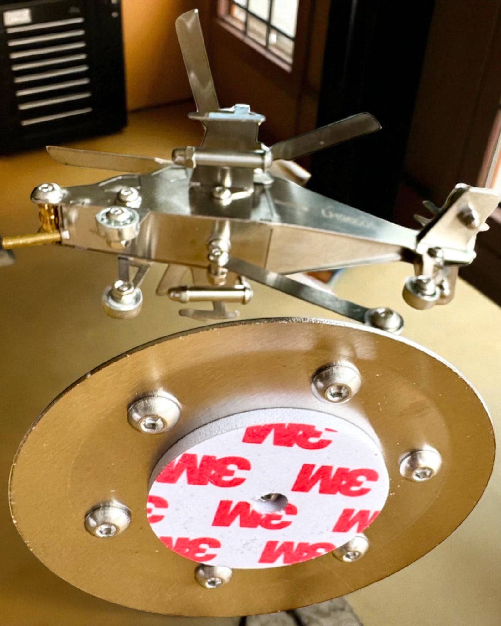 Metal Model Helicopter "SkyRider" – Adjustable Desk Stand with Personalized Engraving for Gift