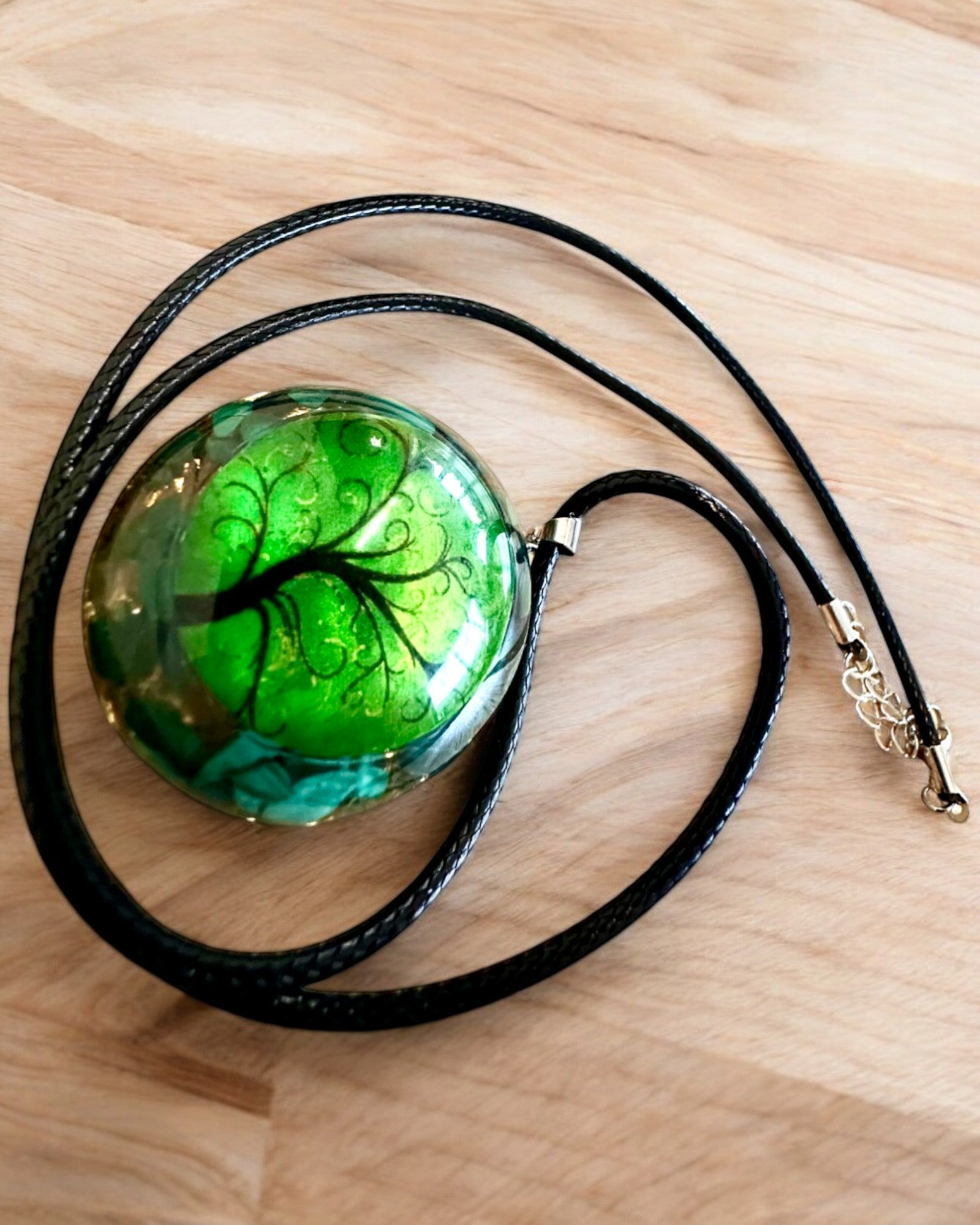 "Malachite Amulet of Life" - necklace with customizable engraving for a gift