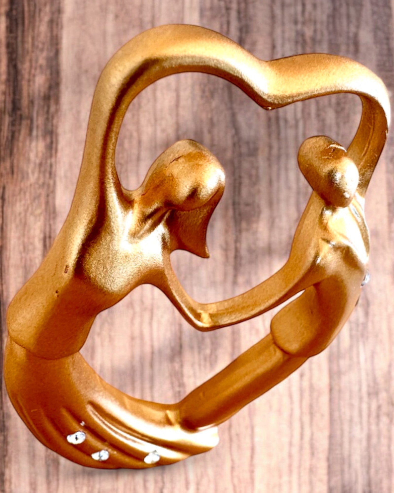 Figurine symbol of love - "Eternal Closeness" as a gift, personalization with engraving