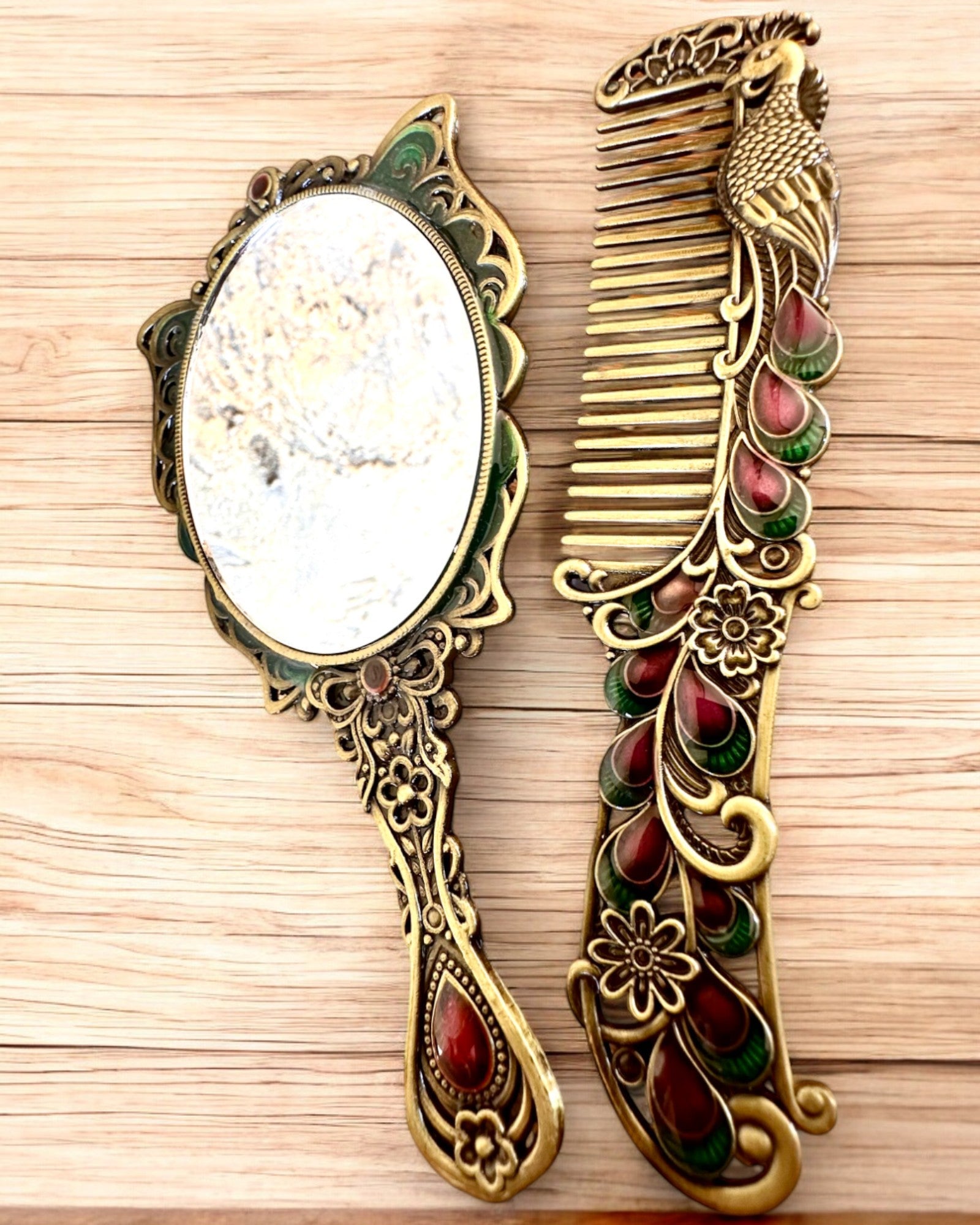 "Butterfly Elegance" Mirror Set with Comb