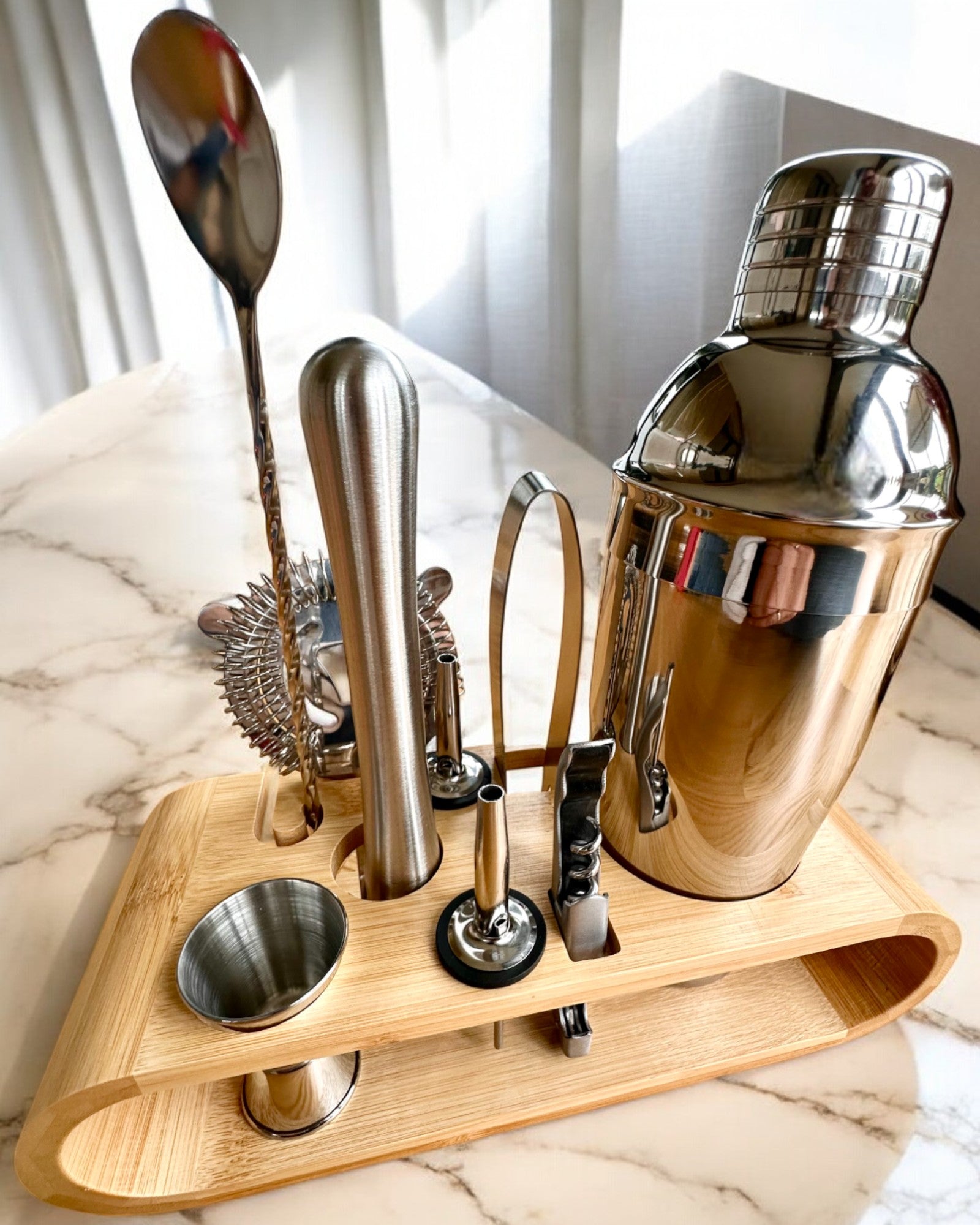 "MixMaster Pro" Bartender Set, customizable with engraving for a gift