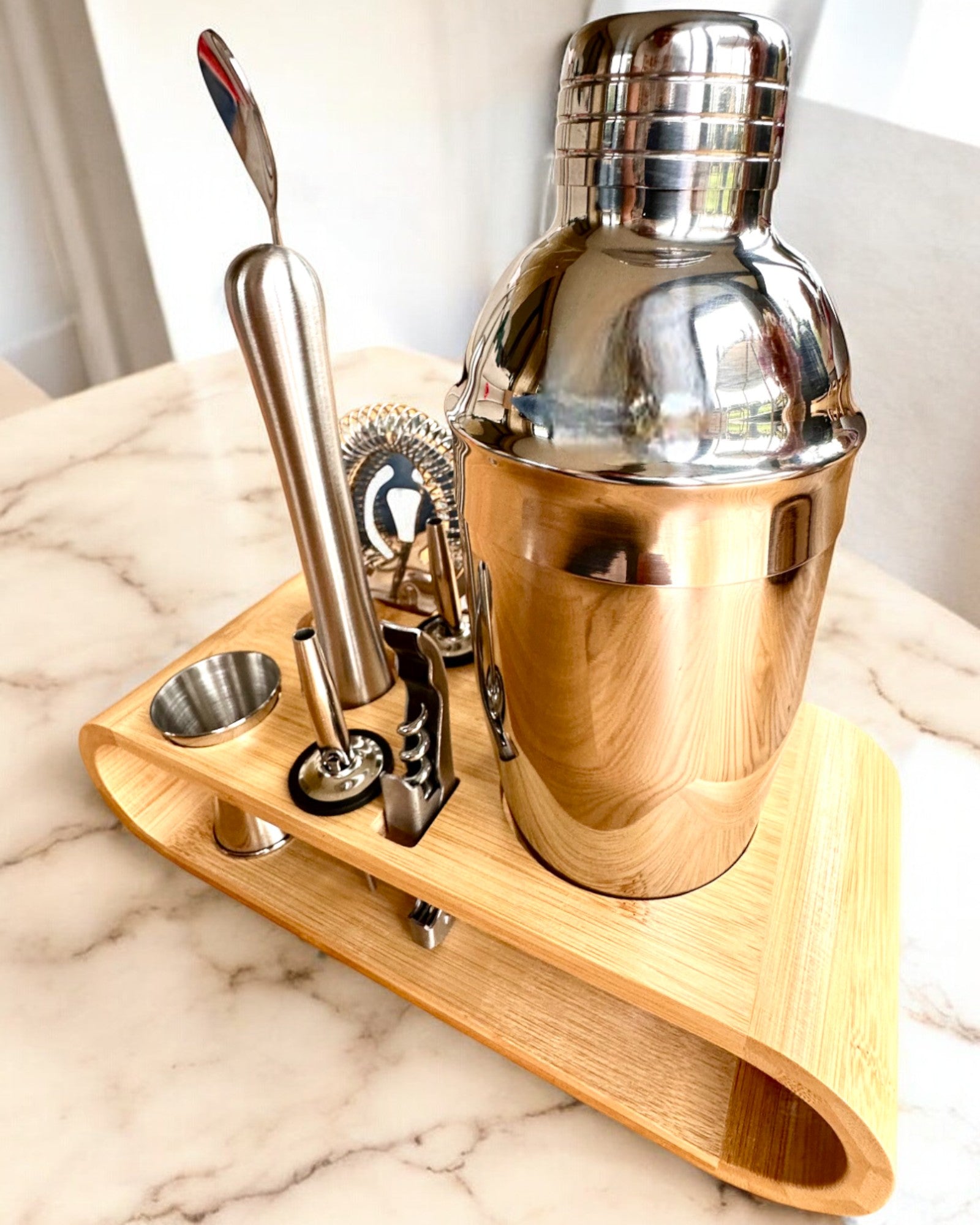 "MixMaster Pro" Bartender Set, customizable with engraving for a gift