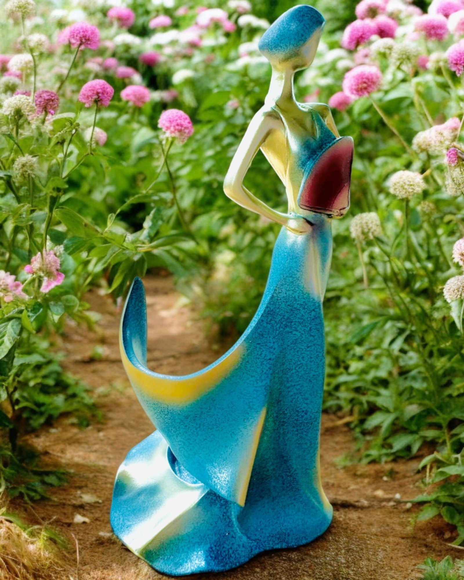 Elegant Bottle Holder - Lady Statue - personalization with engraving, 2 variants to choose from