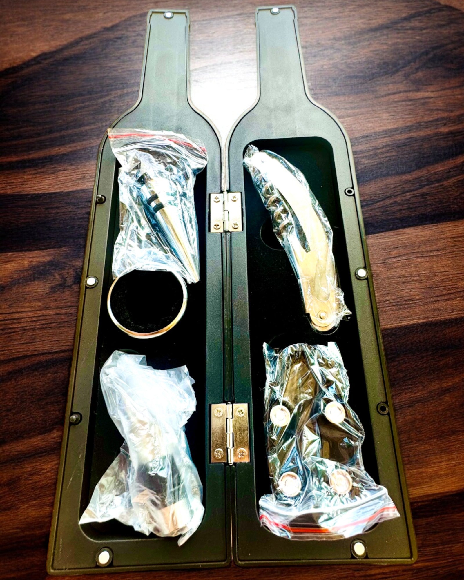 "Sommelier's Delight" Wine Set - personalization with engraving available for a gift