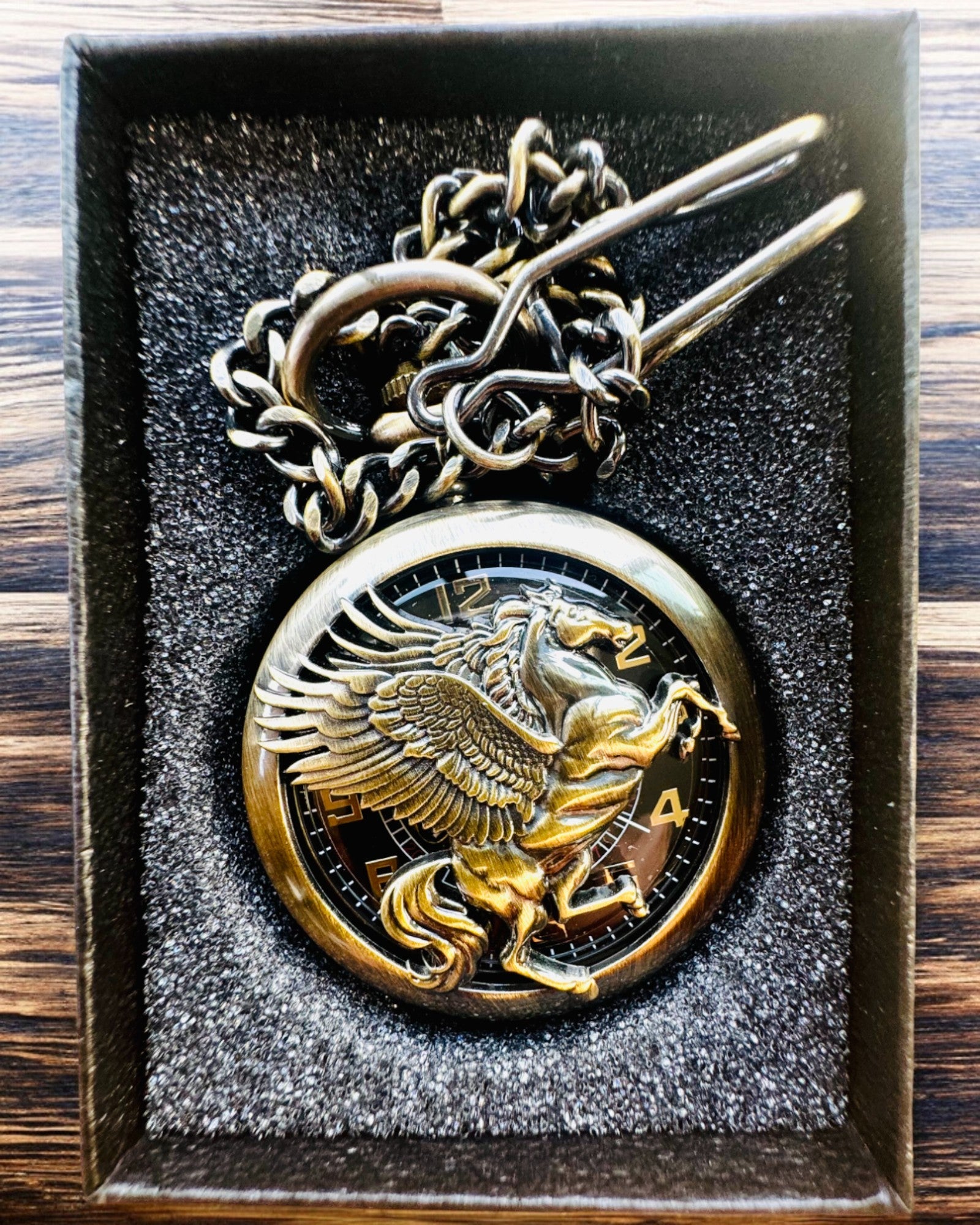 Pocket Watch "Equus Tempus" - Color: Copper, with Horse Motif, personalization with engraving available