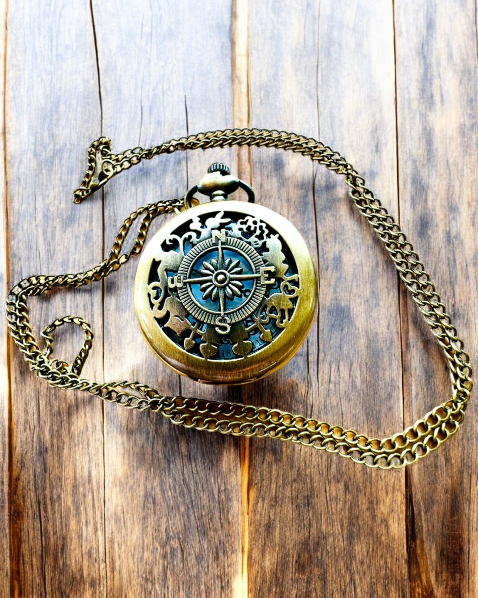 Antique Pocket Watch with Compass Motif and Chain, Quartz, personalization with engraving