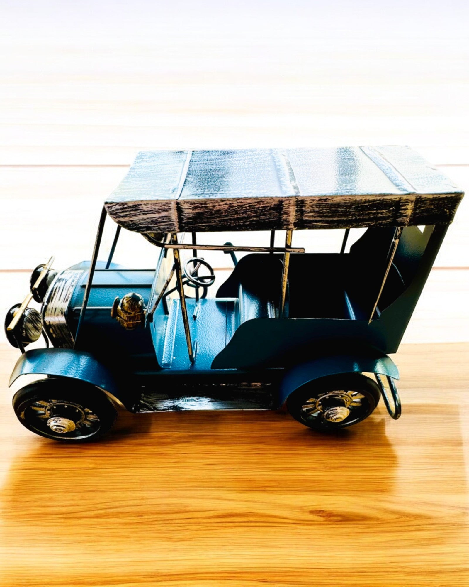 Classic Retro Car Model - Three Variants with Engraving Option for a Gift