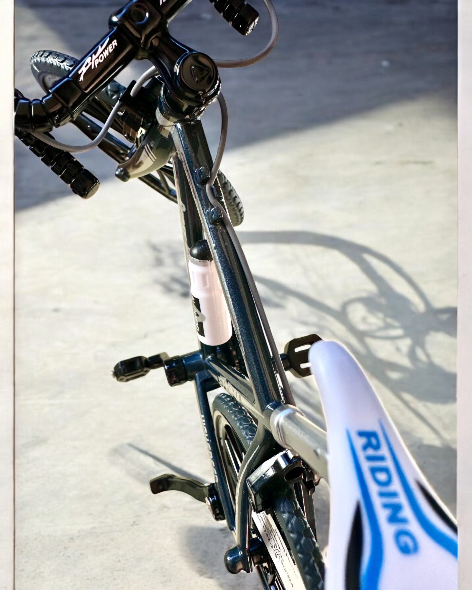 Miniature Metal Model Red Bicycle "SpeedMaster" personalized with engraving as a gift, 2 color variants