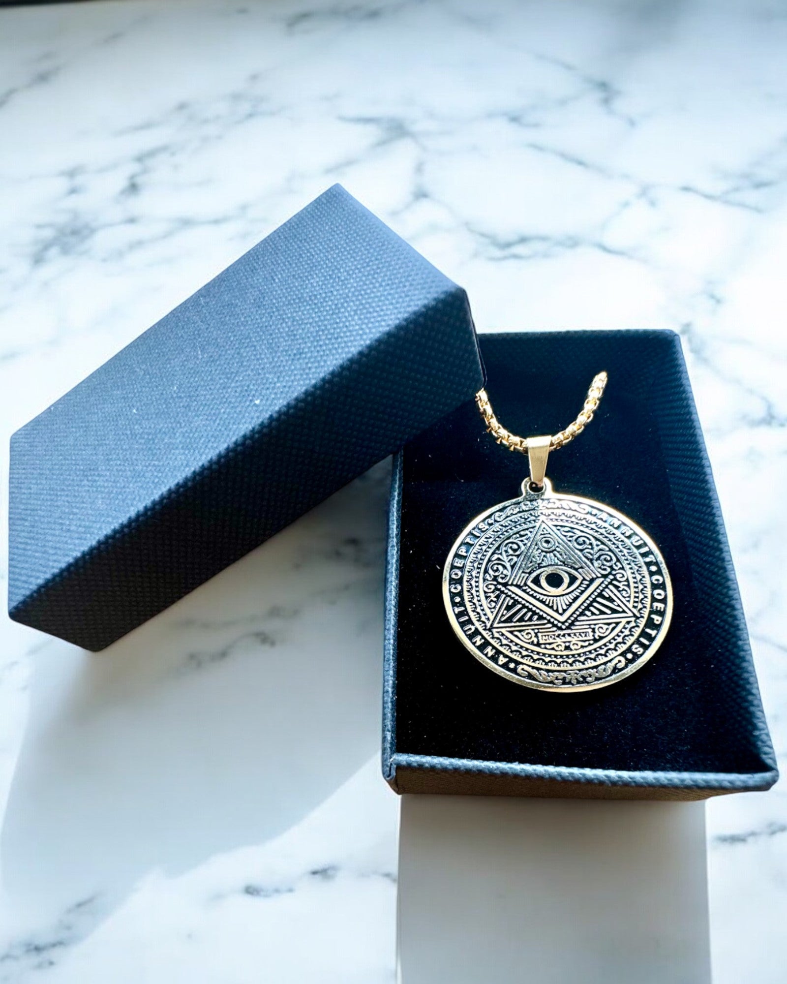 Amulet of Mysterious Power - Necklace with Engraving, 2 color variants to choose from