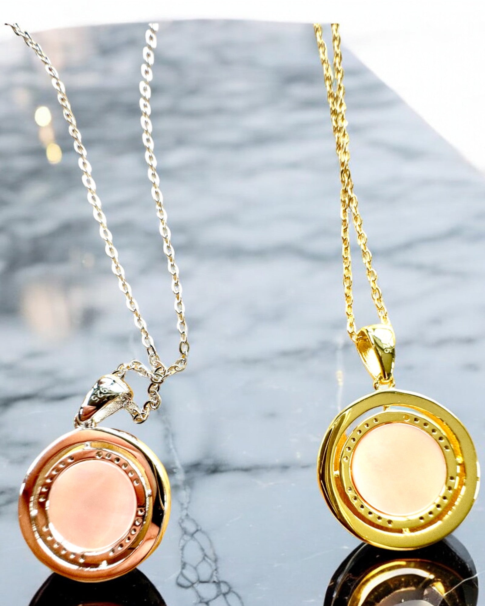 Compass Necklace "Star Direction", customizable with engraving, 2 color variants available