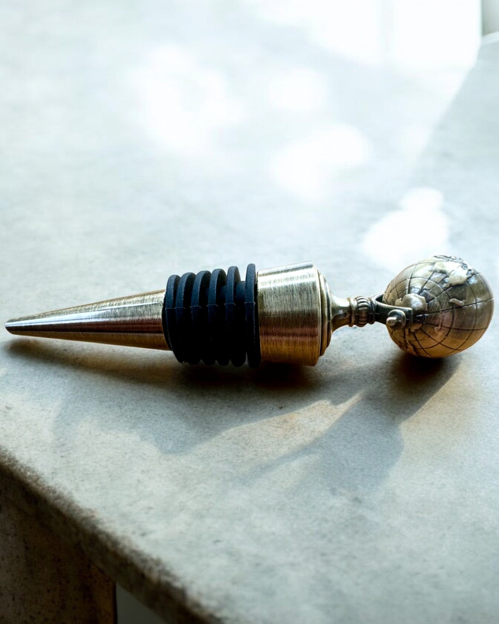 GloboStop - Wine Cork with Engraving, personalization with engraving available for a gift