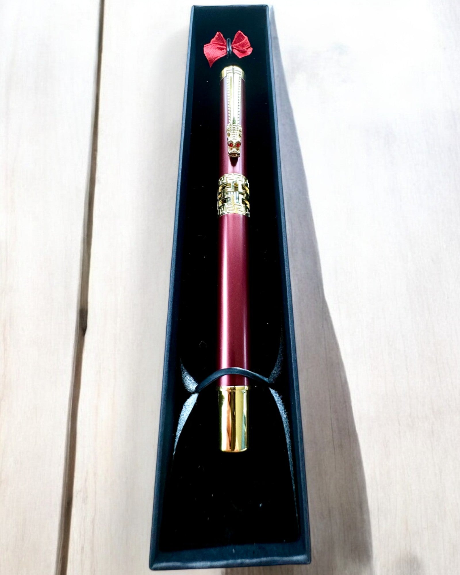 Elegant Dragon Pen, 3 color variants, personalization with engraving available for a gift