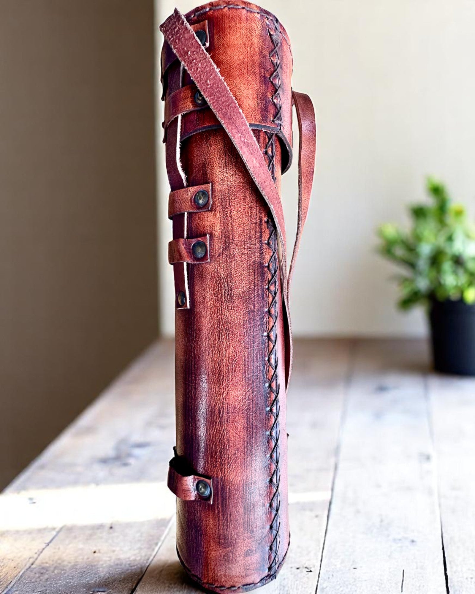 Royal Spyglass "Voyager 1818" – Exclusive, Brass, 83 cm, Handcrafted, Genuine Leather Case – Collector's Edition, Customization with Engraving for Gift