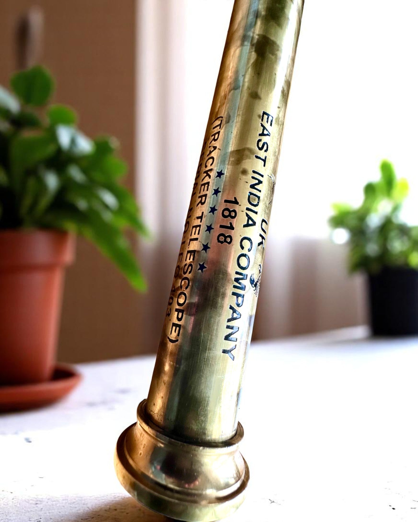 Royal Spyglass "Voyager 1818" – Exclusive, Brass, 83 cm, Handcrafted, Genuine Leather Case – Collector's Edition, Customization with Engraving for Gift