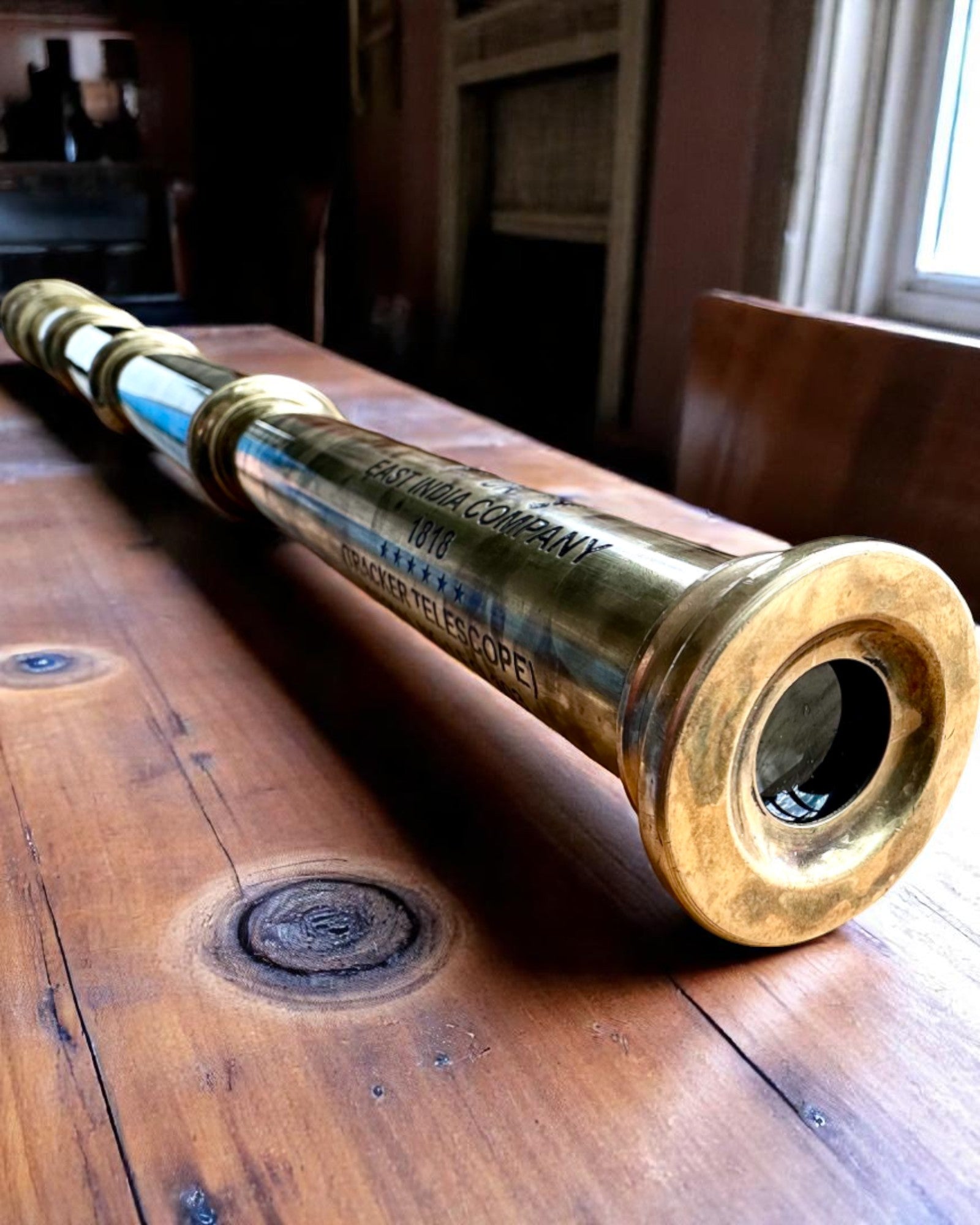 Royal Spyglass "Voyager 1818" – Exclusive, Brass, 83 cm, Handcrafted, Genuine Leather Case – Collector's Edition, Customization with Engraving for Gift