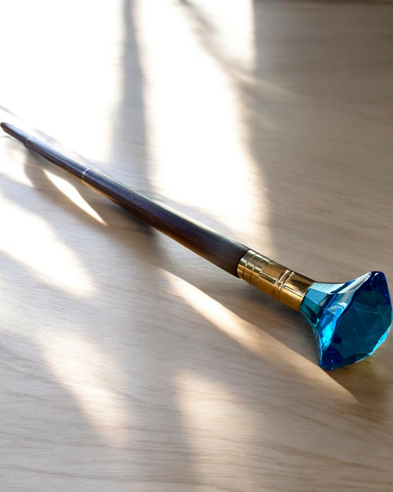 Walking cane "Diamond in bronze" - Wooden Handcrafted, engraving available