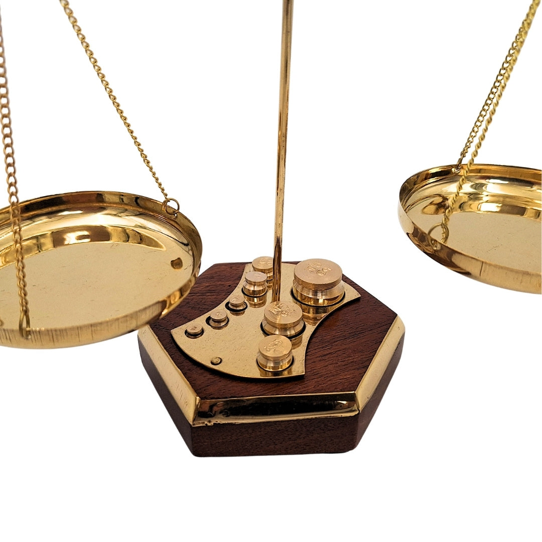 Decorative balance scale - NC2144H