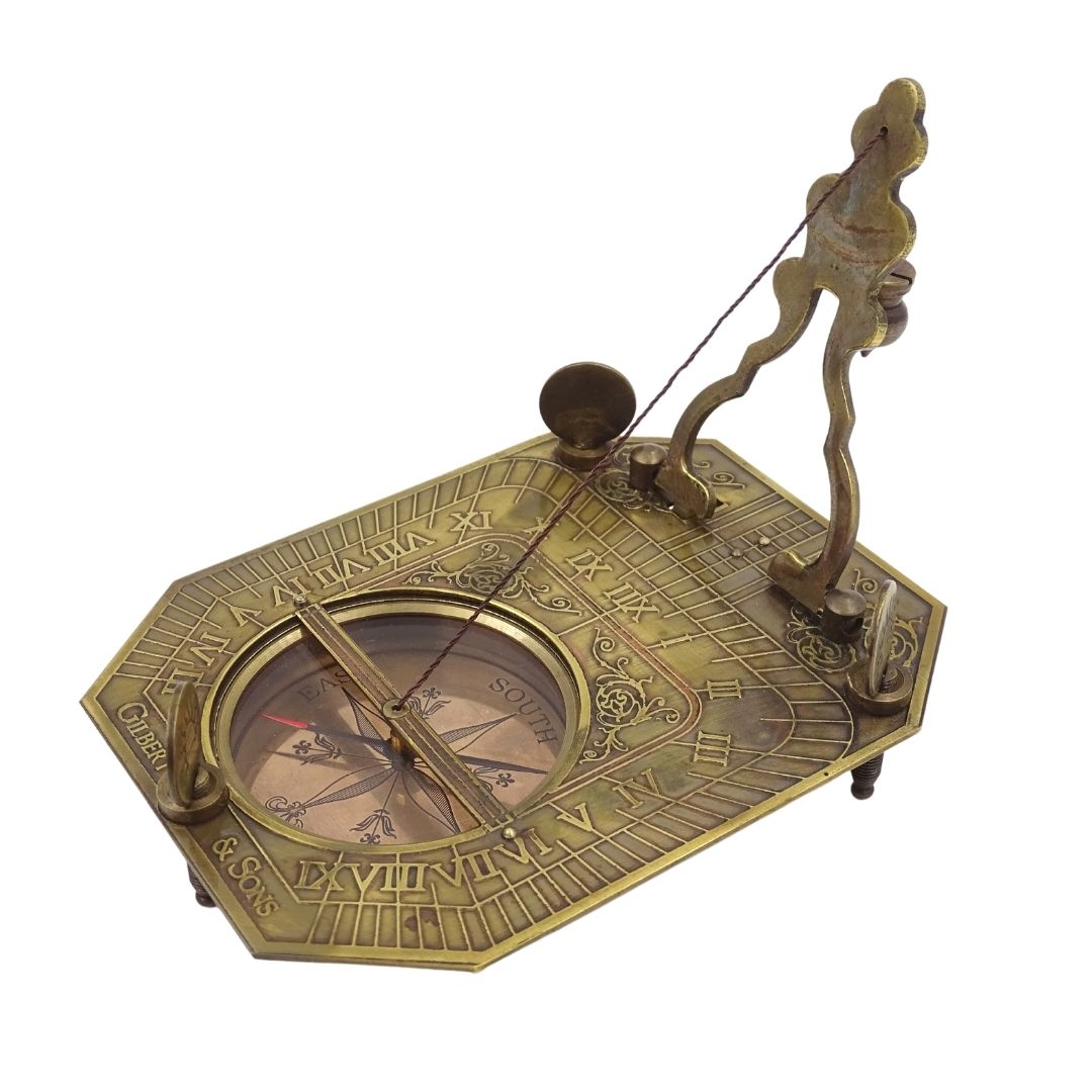 Sundial with Compass in a Wooden Box – Retro Gift for a Traveler – SUN-0106