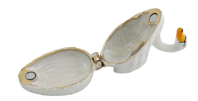 Unique Metal Gift Box – Swan - B0736-02