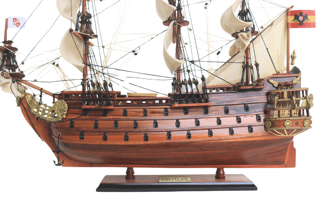 Exclusive San Felipe sailing ship model - SF4, with the option of personalization by engraving