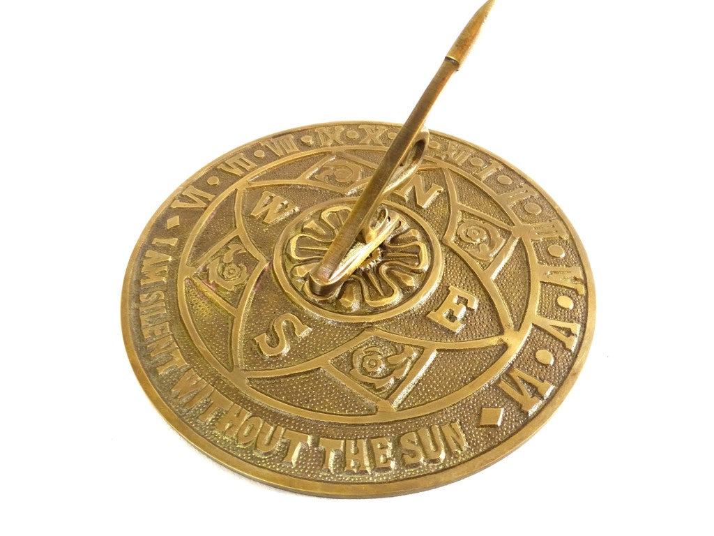 Garden sundial, Flower – SDC