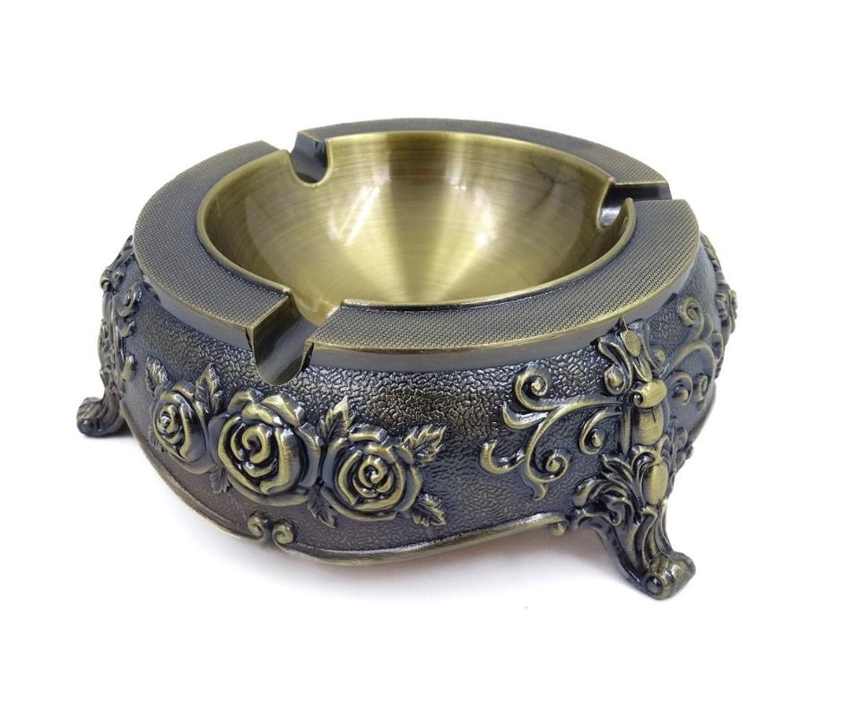 Metal Ashtray – Louis-Style - MNI