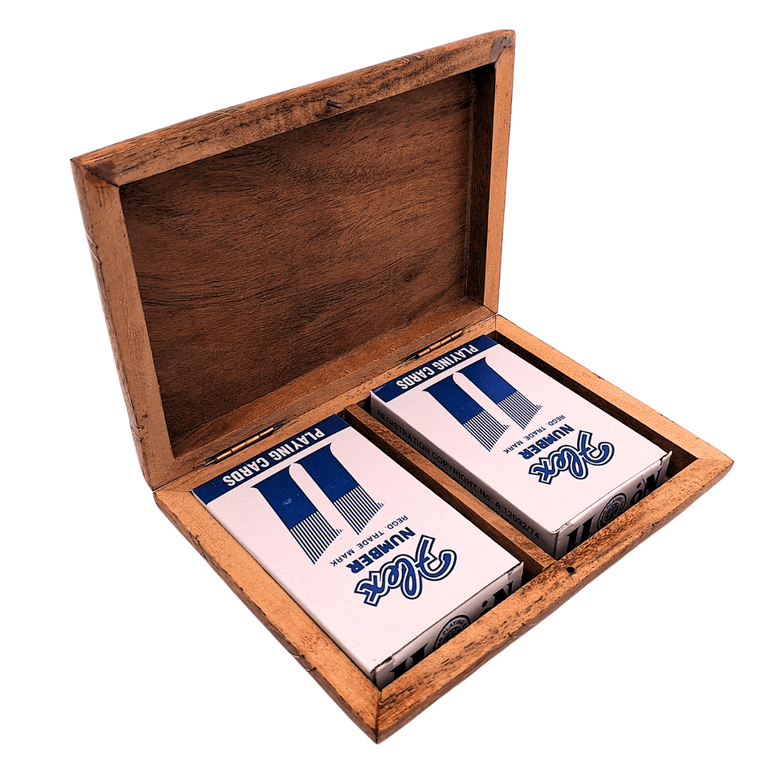 Set of 2 Decks of Cards in a Wooden Box – Elegant Gift – Vintage – DNU-2791