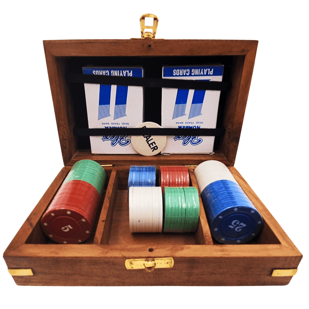 Elegant Poker Set in a Wooden Box – 100 Chips - DNU-102