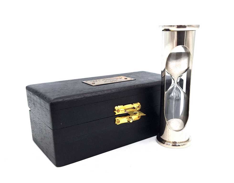 Retro Brass Hourglass in a Wooden Box - 1 minute - NI1314A