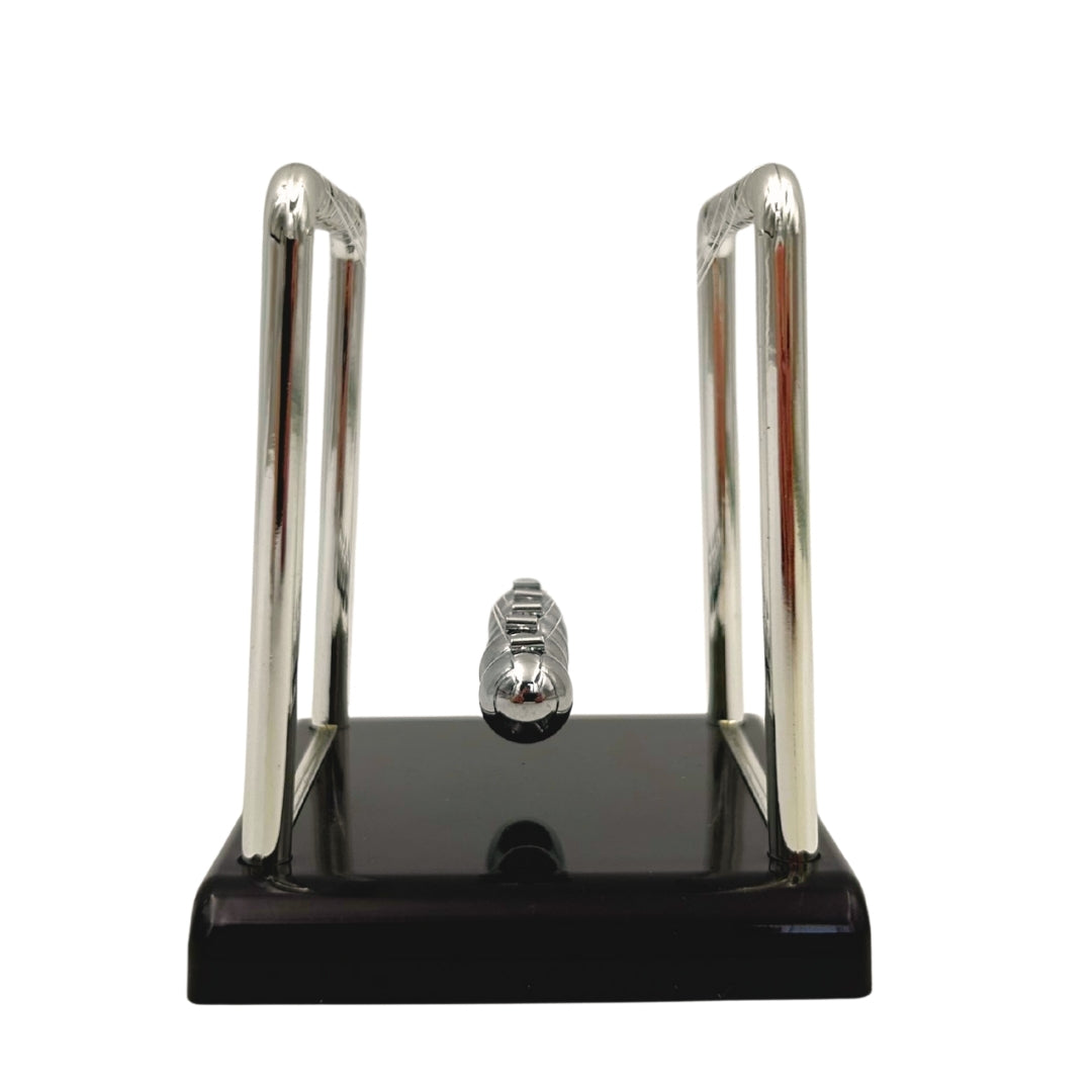 Newton's Cradle – Desk Gadget - YG002C