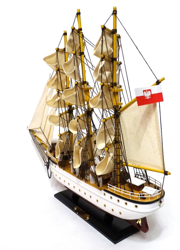 Model sailing ship Dar Pomorza 50cm - DARPOM50