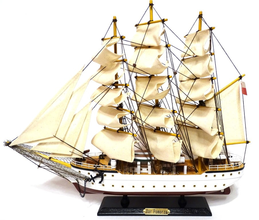 Model sailing ship Dar Pomorza 50cm - DARPOM50