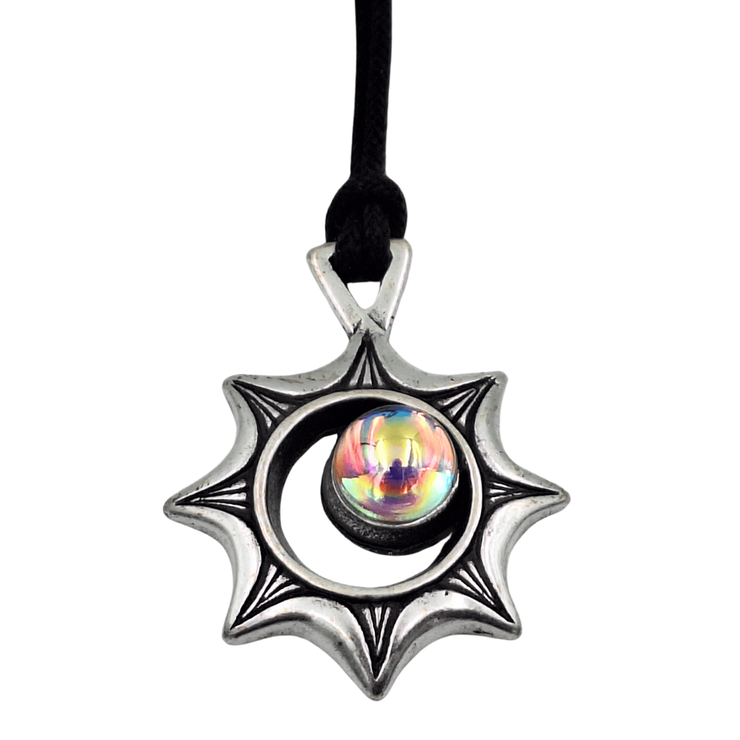 Solar Eclipse Necklace – Optical Illusion – Gift for a Traveler - ECL32